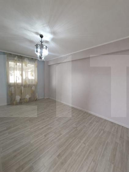 Casă în centrul Slatinei cu spațiu comercial la parter