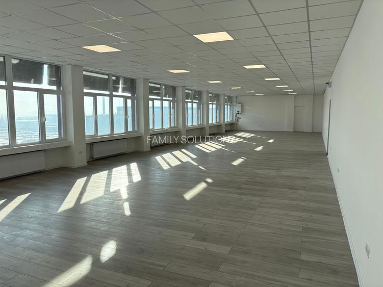 Spatiu de birou 200mp , et 9/10 dotat cu lift , langa metroul Dimitrie Leonida - 5