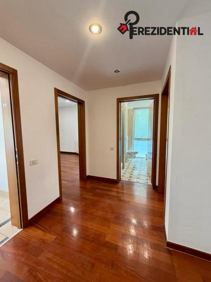 Apartament - 4 camere-3 bai- parcare subterna- zona Primăverii