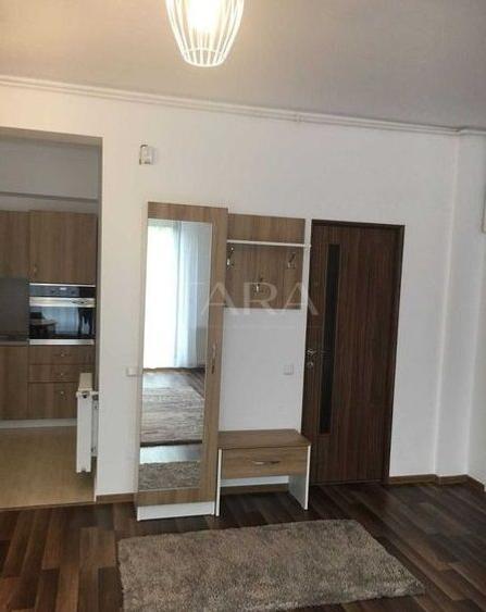 Apartament 1 camera in zona Dambul Rotund