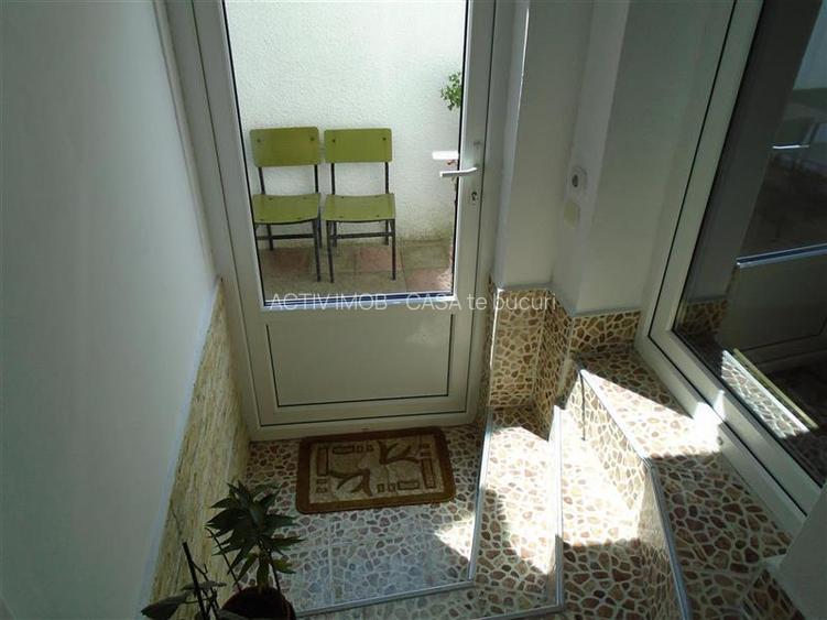 Resita Casa 7 Incaperi Parter si Etaj, Zero investitii - 10