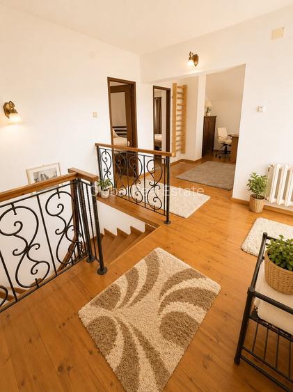 Vila 6 Camere P/M Teren 1000mp Poiana - 42