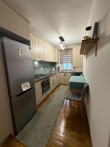 Apartament 3 camere, balcon, parcare și boxă, zona Minerva - 3