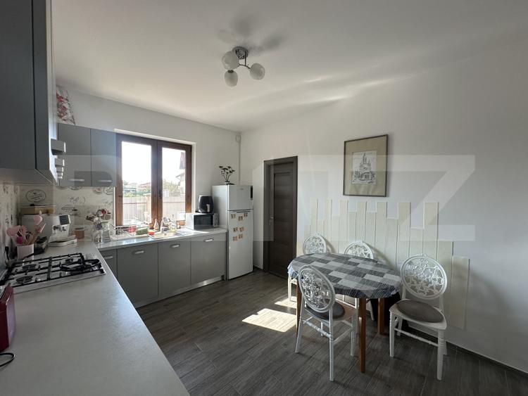 Casă de vânzare, 130 mp, zona Vetis