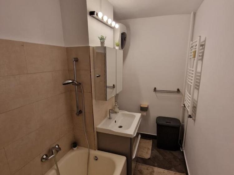 Închiriere Apartament 2 camere în Crangasi pe bulevard
