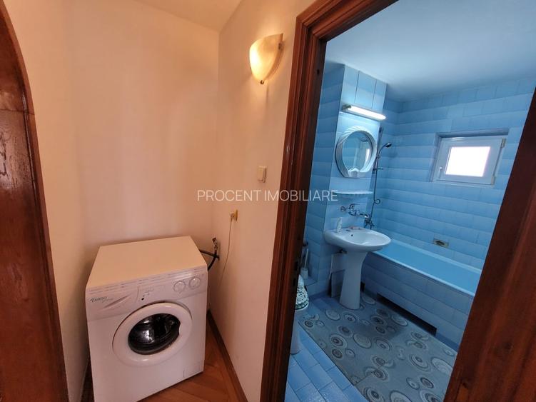 De închiriat apartament cu 4 camere - 4