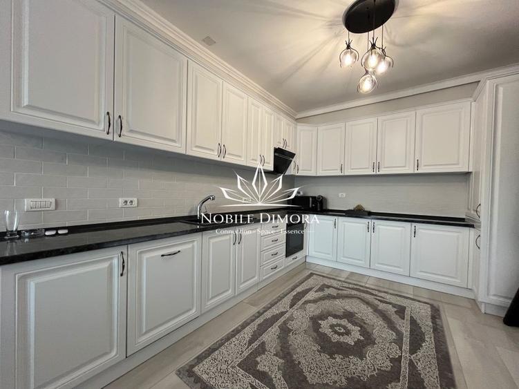 Penthouse cu 4 camere in zona Torontalului - terasa si parcare privata