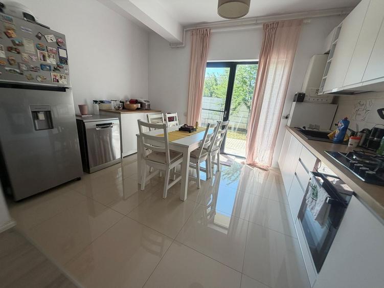 CASA INSIRUITA - TOPAZ, MOBILATA/UTILATA, TOATE UTILITATIE, COMIS 0%