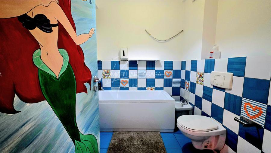 Apartament cu 5 camere-239 mp.+ terasa 358 mp. Prelungirea Ghencea 281- parter - 28