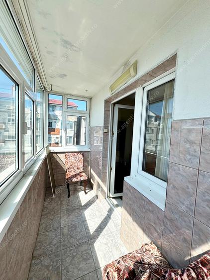 Apartament 3 camere decomandat, spatios, situat in cartierul Mazepa 2.
