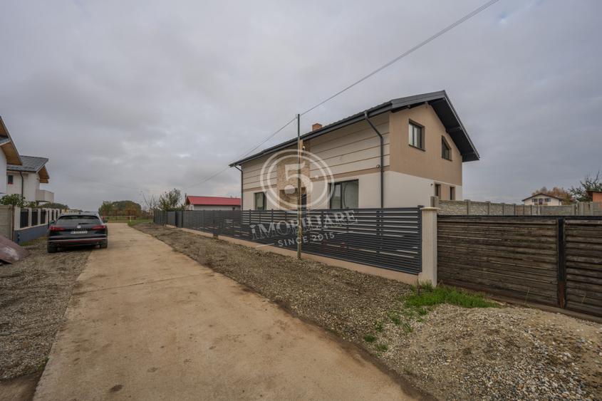 Vilă nouă cu 4 dormitoare – locul unde familia se simte Acasa