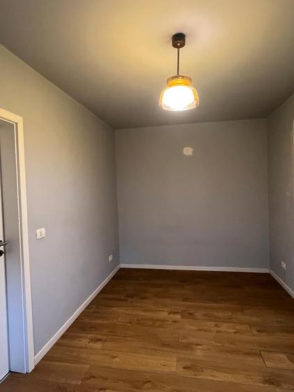 Spatiu SAD zona Dacia parter - terasa proprie !!