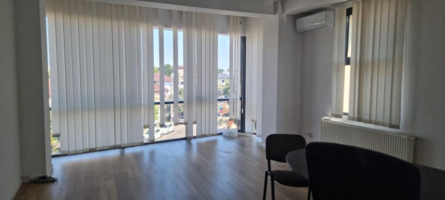 Spațiu birouri de închiriat în Pitești central, etaj 2, 90 mp, 900 euro,Tva incl