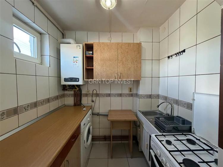 Apartament 2 camere la etajul 1 zona Tiglari - 9