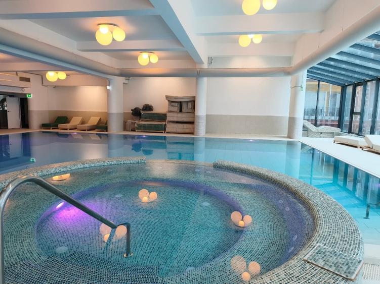 Studio cu gradina în Sinaia-Ideal pentru locuit sau investiție în regim hotelier