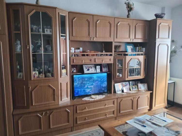 Apartament 2 camere decomandat 45 mp utili 2 pivnite Mihai Viteazul