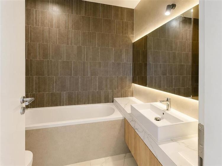 Prima inchiriere! Apartament 2 camere, 62 mp, Nemobilat, Qualis, Tractorul, Bras