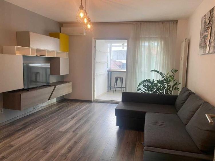 Apartament cu 2 Camere Calea Dorobanti Etaj 1