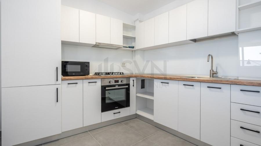 REA1028818 Duplex l 6 Camere l Piata Universitatii