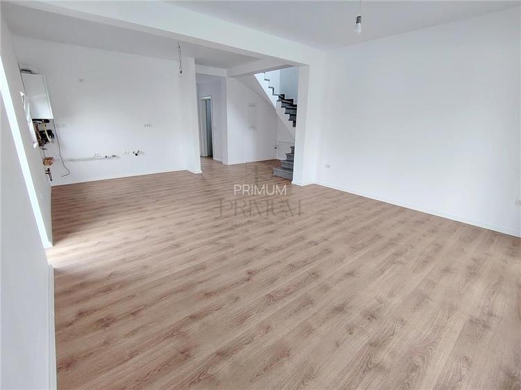 DUPLEX MODERN - ZONA CENTRALA - SEPARAT PRIN BAIE - GAZON SI SISTEM DE IRIGARE - 5