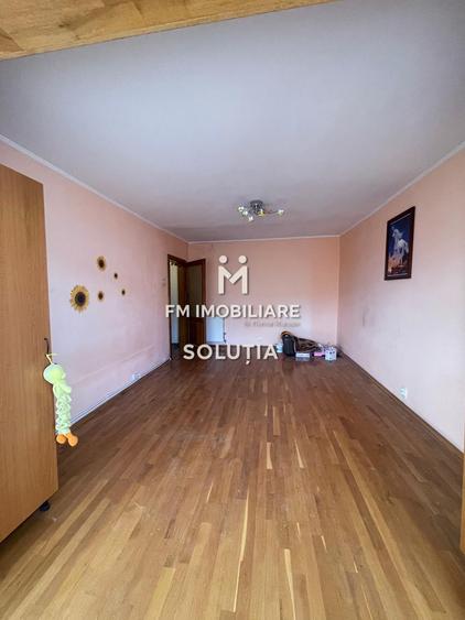 Apartament 2 camere decomandat - garaj - etaj 3 - Păltinișului