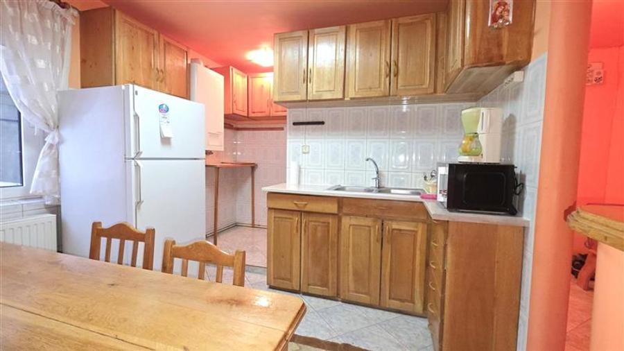Racadau, apartament 3 camere de inchiriat