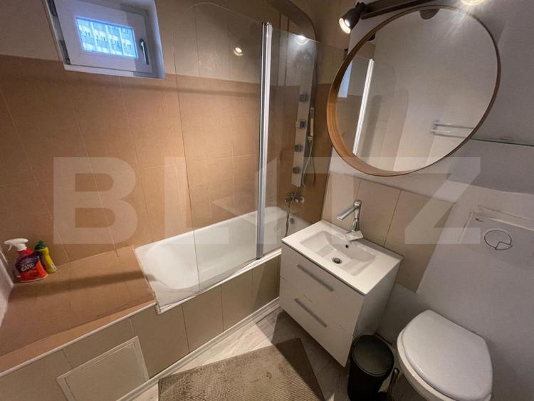 Apartament 4 camere, 80,60 mp, zona Sara