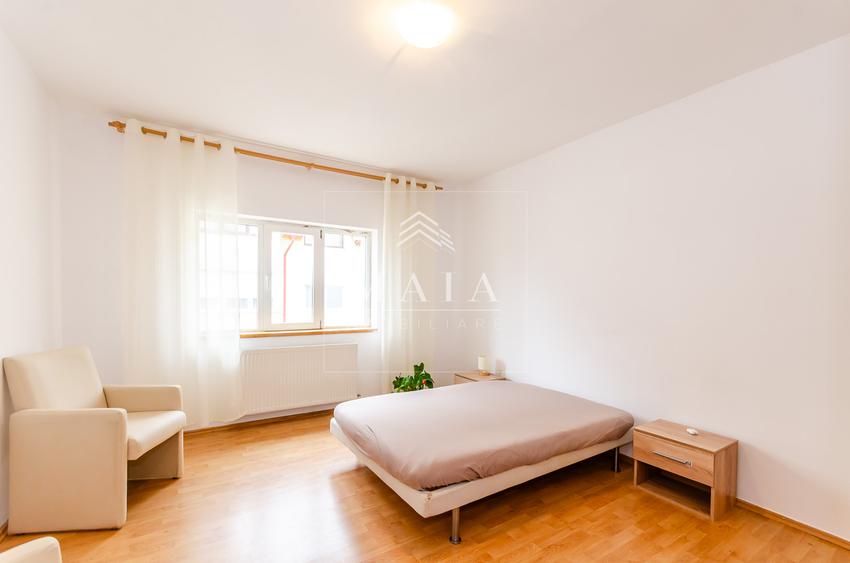Apartament 4 camere, 2 bai, 2 balcoane, etaj 1, strada Islazului