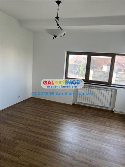 Inchiriere apartament 4 camere Piata Romana pretabil birouri