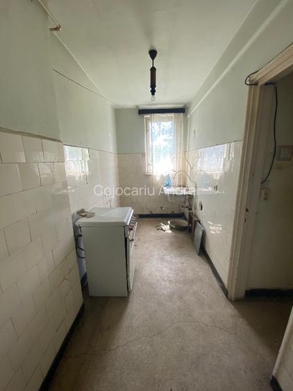 Vand apartament cu 3 camere vis a vis de kfc - 3