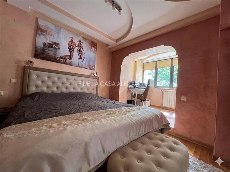 Apartament spectaculos, bloc tip vilă, Târgu Cucu - 3
