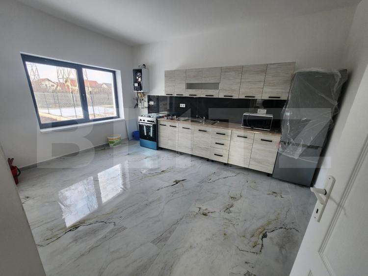 Casa individuala cu 3 camere,700 mp teren, zona Kaufland-Cetate