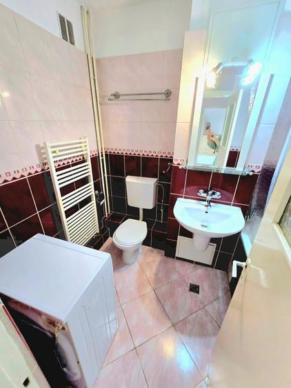 Apartament 1 camera, decomandat, 45 mp, str.Dorobantilor, et.5/8, CT, mobilat