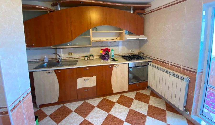 Apartament cu 3 camere cartier C5 - 5