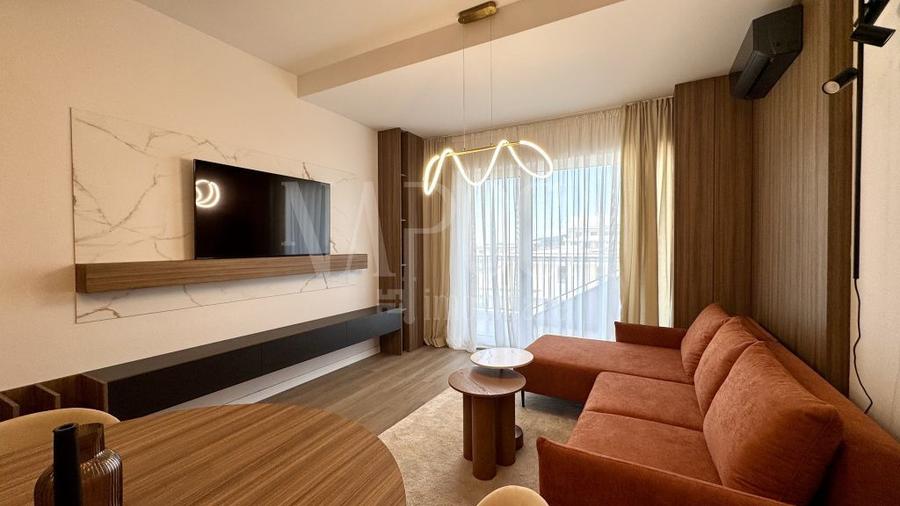 Apartament 2 camere de vanzare in Floresti