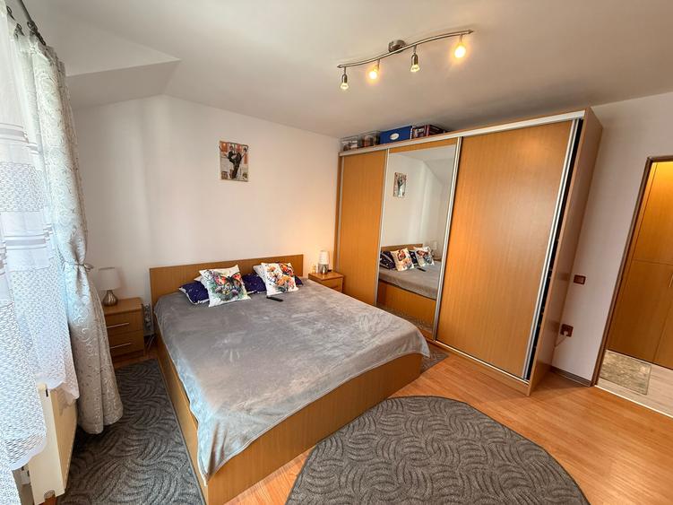 Apartament 2 camere semidecomandat zona Eroilor
