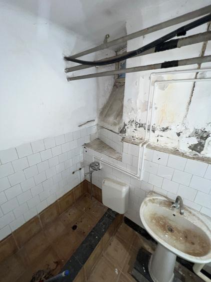 Garsonieră 24.3mp | Subsol | Popa Tatu – Cișmigiu | Creditabilă | Necesită reno