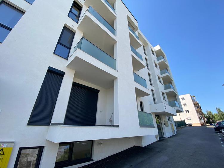 Apartament 3 camere cu gradina 93 mp, intabulat Capat Pacurari