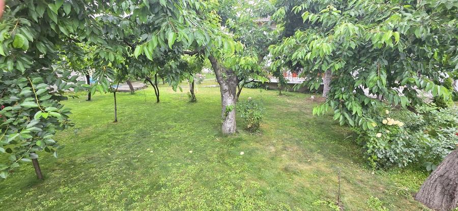 FAR - GARA ! CASA 4 CAMERE TEREN 400 MP. IDEAL SEDIU FIRMA BIROURI.
