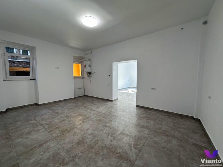 Spatiu Comercial Stradal la Parter - Ultracentral