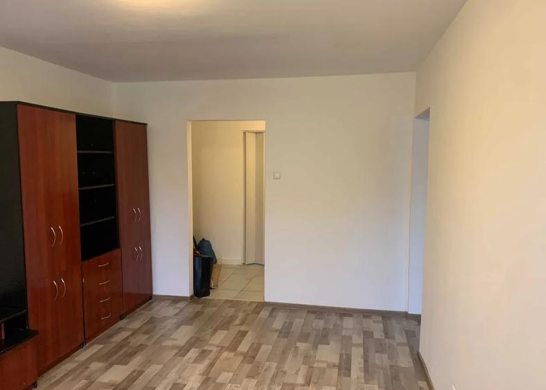 Apartament 3 camere/ 5' Metrou Ștefan cel Mare/ Parcul Circului/ AC