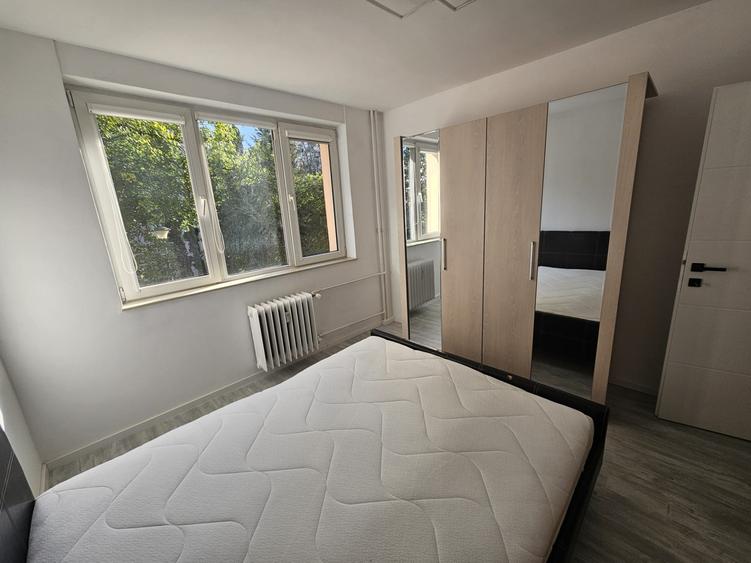 Apartament 3 camere, renovat, etaj 1, Grigorescu, balcon!