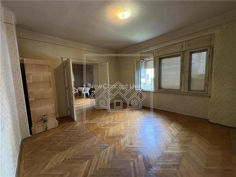 Casa tip duplex pe Calea Dumbravii, teren de 425 mp, 120 mp utili