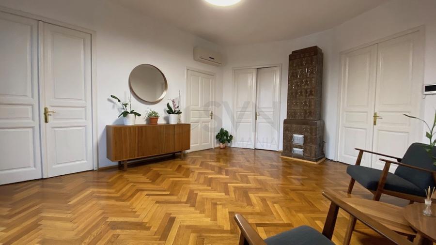 REA0088440 Apartament 7 camere - zona Capitale - intrare separata