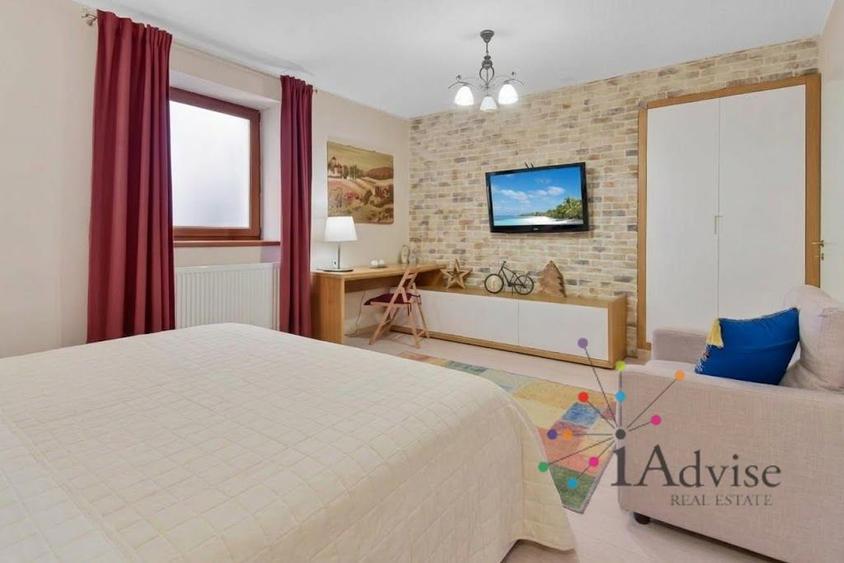 Garsonieră pretabilă pentru regim hotelier — Centru Istoric, Brașov