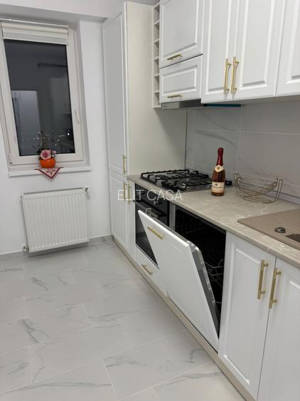 Apartament 2 camere, DECOMANDAT, LOC PARCARE INCLUS- Podu Ros - UNIREA TOWERS - 12