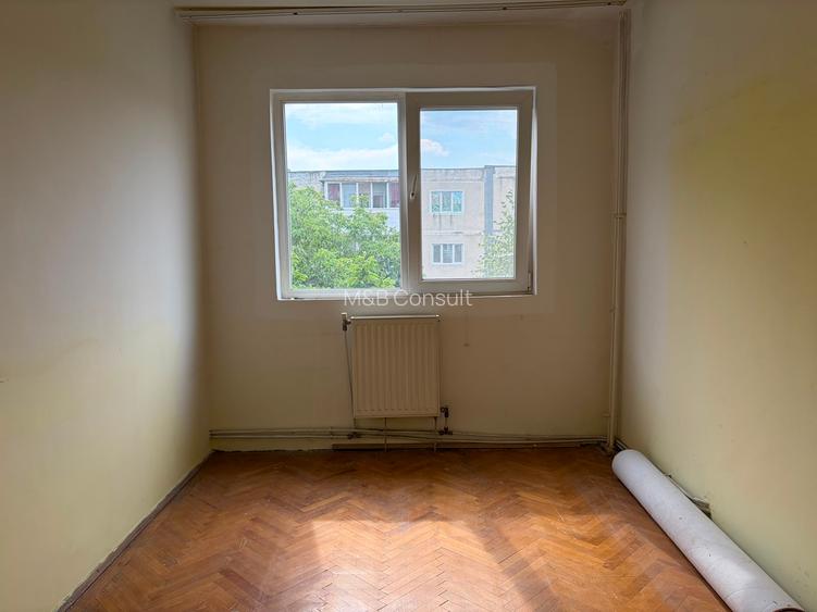 Apartament 3 camere | Piața Doina – Șagului | Etaj 3 | Centrală proprie | Boxă | - 3