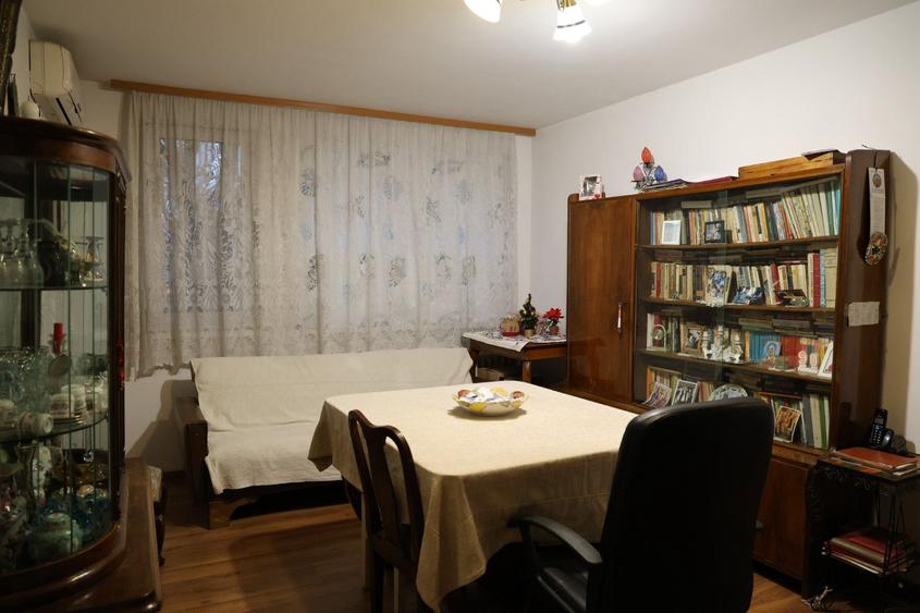 Militari-Complex Apusului, 2/10, 54 mp., bloc reabilitat, loc parcare