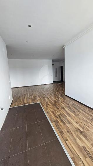 Apartament 4 camere în zona Calea Turzii, reprezentanta Skoda