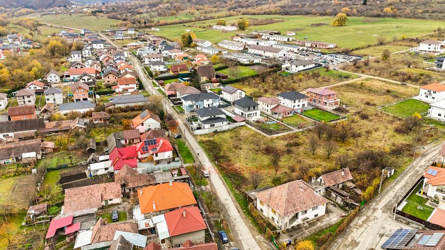 Cash sau 5-6 RATE: Teren Intravilan, asfalt, 1529mp, utilitati|SkyView